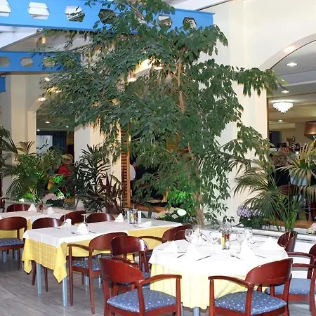 Ohtels Belvedere 3* Σαλού